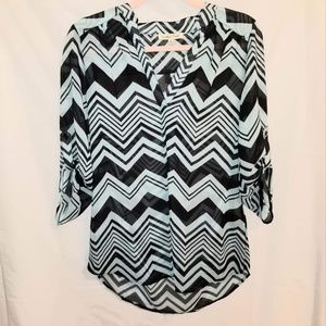 💎3/$20 SALE💎 Blue&Black Chevron Blouse